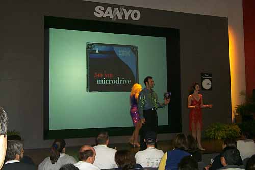 comdex-6.jpg (17107 �o�C�g)